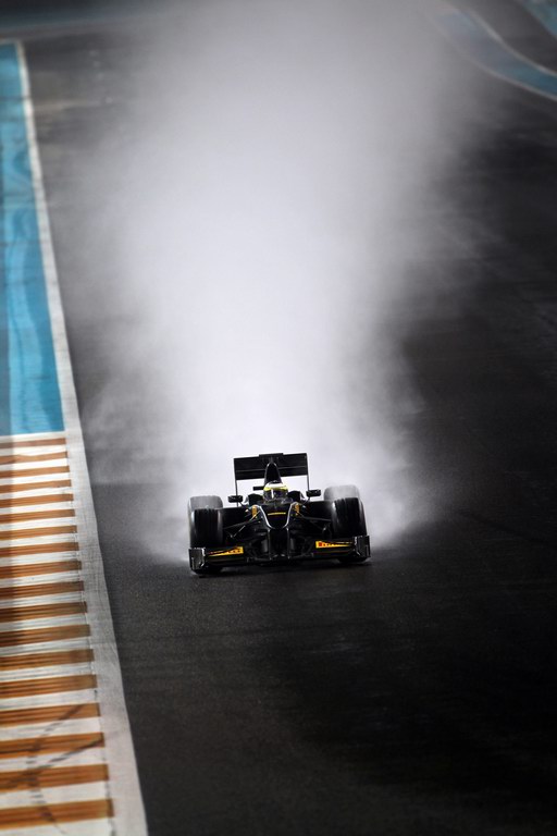 Pirelli Test Gennaio 2011 Abu Dhabi