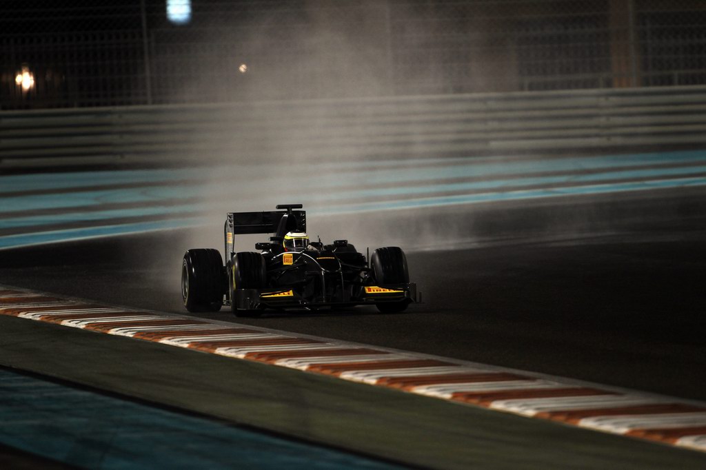Pirelli Test Gennaio 2011 Abu Dhabi