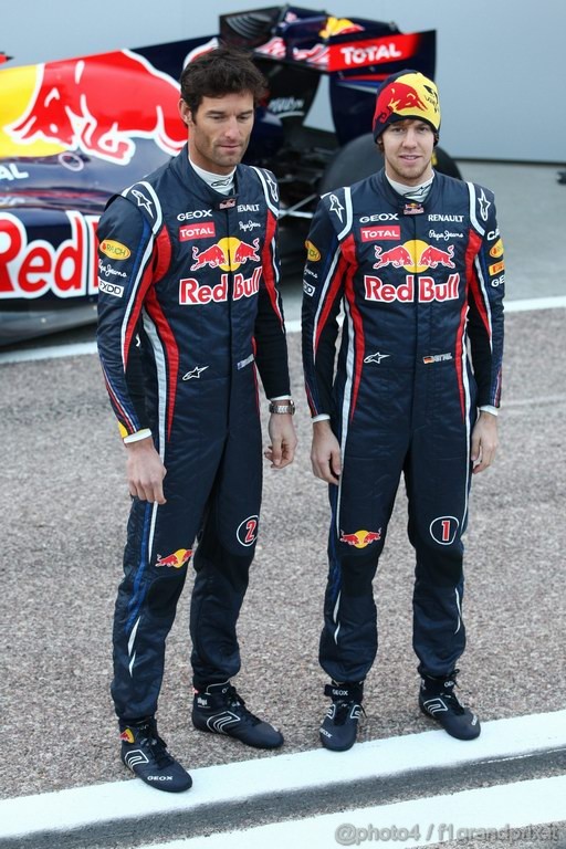 Red Bull RB7, 
Mark Webber (AUS), Red Bull Racing e Sebastian Vettel (GER), Red Bull Racing - Red Bull Racing RB7 Launch - Formula 1 World Championship 