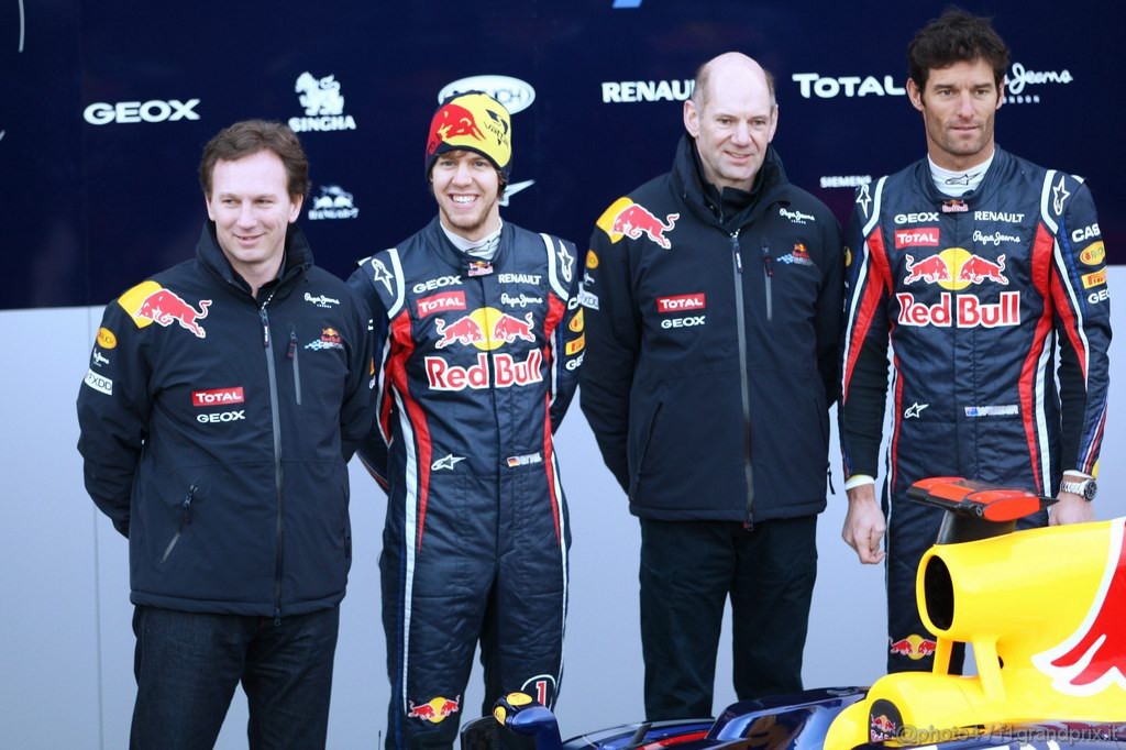 Red Bull RB7, 
Christian Horner (GBR), Red Bull Racing, Sporting Director with Sebastian Vettel (GER), Red Bull Racing, Adrian Newey (GBR), Red Bull Racing, Technical Operations Director  e Mark Webber (AUS), Red Bull Racing - Red Bull Racing RB7 Launch - Formula 1 World Championship