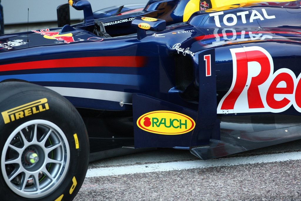 Red Bull RB7, 
RB7 Detail - Red Bull Racing RB7 Launch - Formula 1 World Championship 