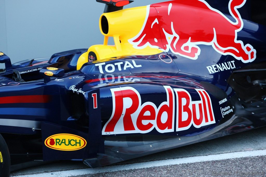 Red Bull RB7, 
RB7 Detail - Red Bull Racing RB7 Launch - Formula 1 World Championship 