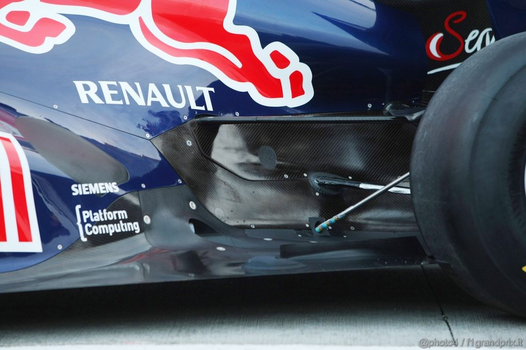 Red Bull RB7, 
RB7 Detail - Red Bull Racing RB7 Launch - Formula 1 World Championship 
