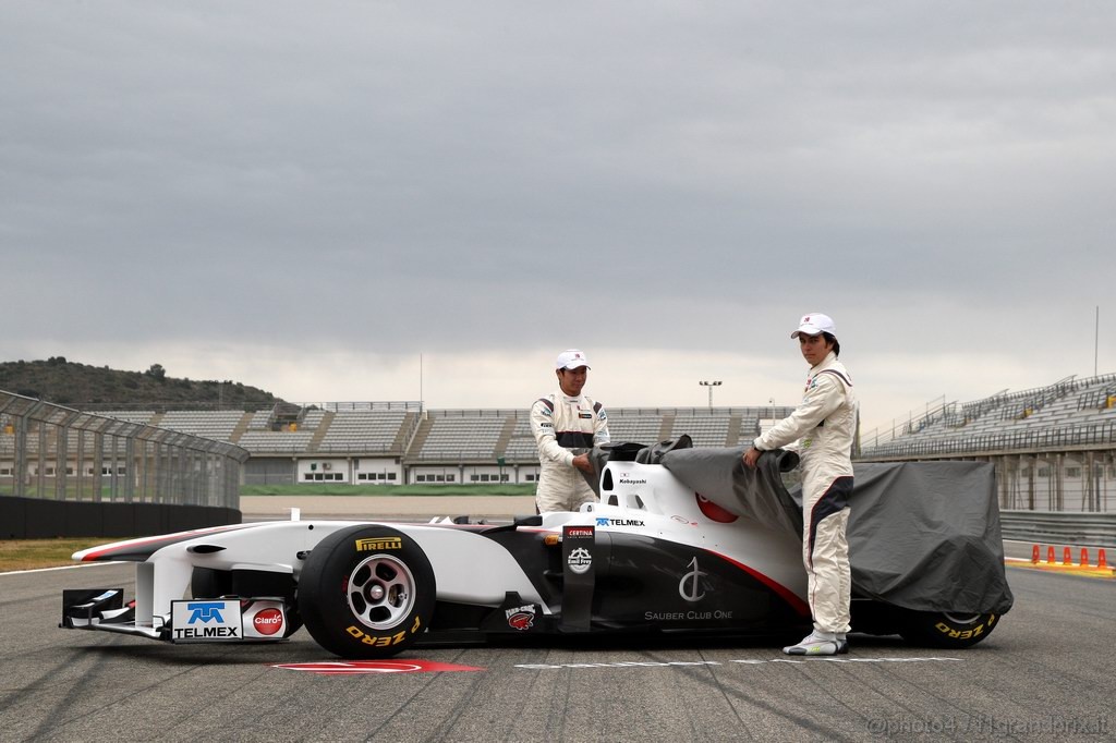 Sauber C30, 31.01.2011 Valencia, Spain, 
Kamui Kobayashi (JAP), Sauber F1 Team, Sergio PÈrez (MEX), Sauber F1 Team - Sauber F1 Team C30 Launch - Formula 1 World Championship 