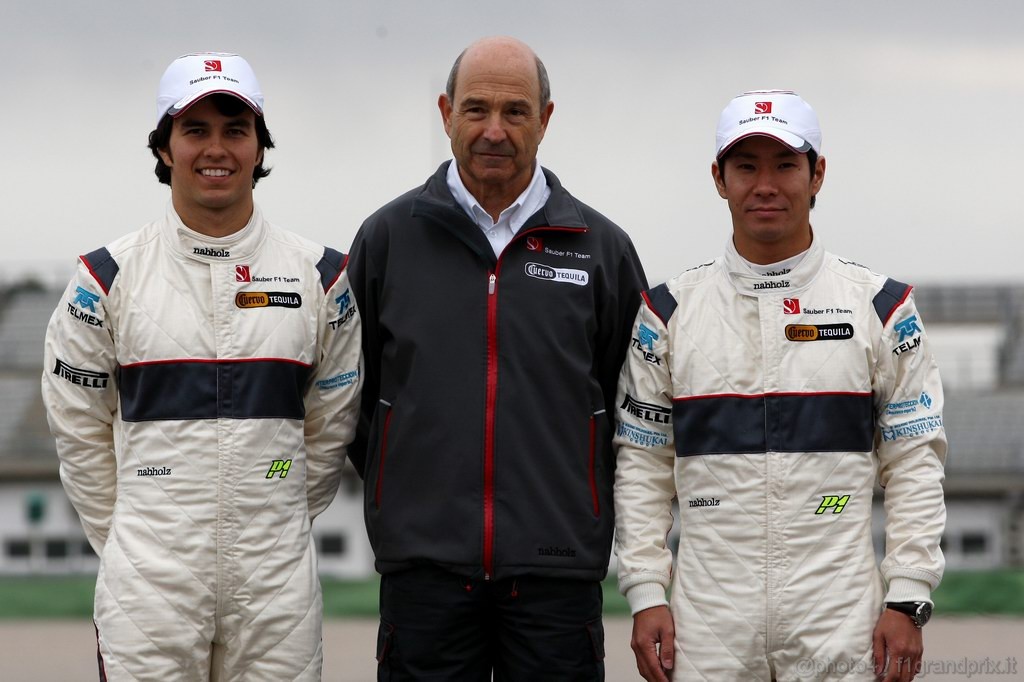Sauber C30, 31.01.2011 Valencia, Spain, 
Sergio PÈrez (MEX), Sauber F1 Team, Peter Sauber (SUI), Sauber F1 Team, Team Principal, Kamui Kobayashi (JAP), Sauber F1 Team - Sauber F1 Team C30 Launch - Formula 1 World Championship 