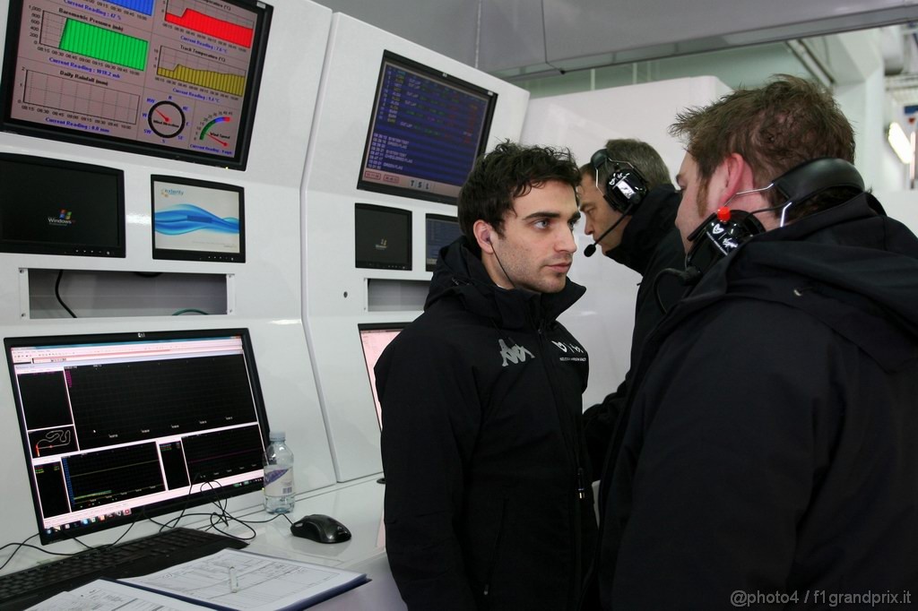 Valencia Test Febbraio 2011, 
Jerome d'Ambrosio (BEL), Virgin Racing  