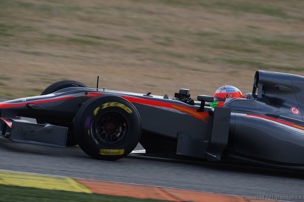 Valencia Test Febbraio 2011, 
Narain Karthikeyan (IND), Hispania Racing F1 Team, HRT  in last years car -