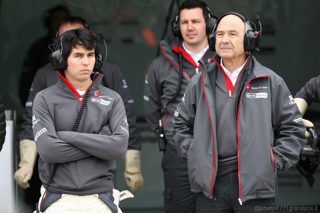Valencia Test Febbraio 2011, Sergio Pérez (MEX), Sauber F1 Team e Peter Sauber (SUI), Sauber F1 Team, Team Principal   