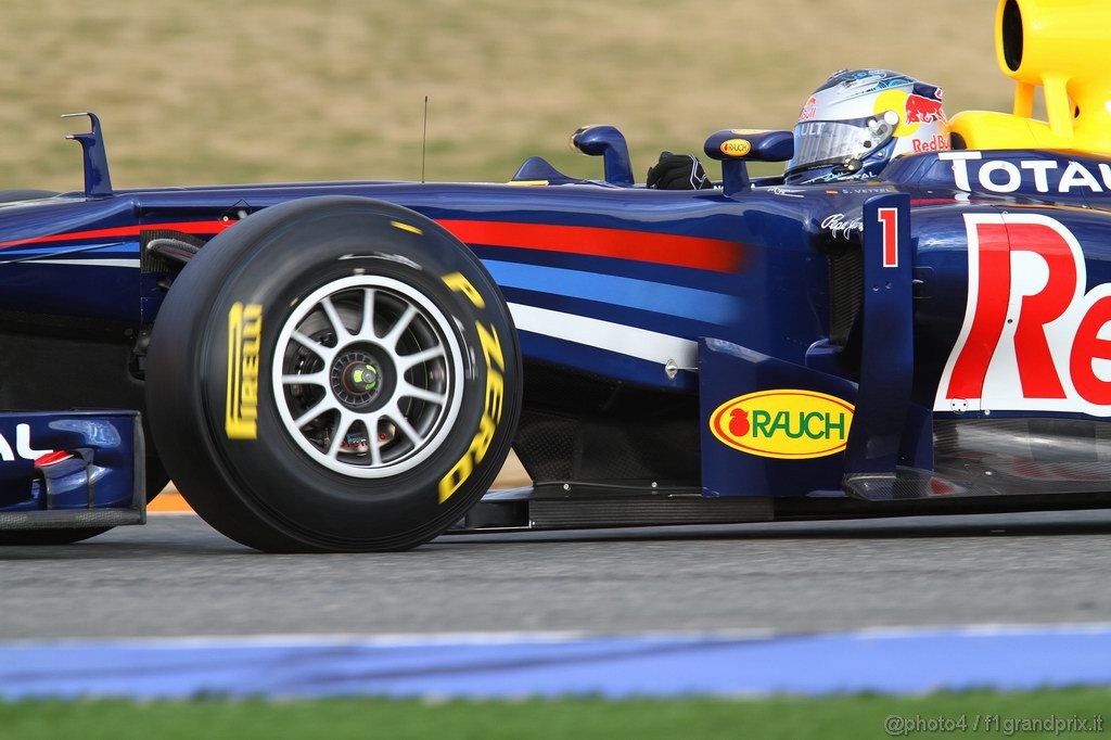 Valencia Test Febbraio 2011, Sebastian Vettel (GER), Red Bull Racing, RB7 
