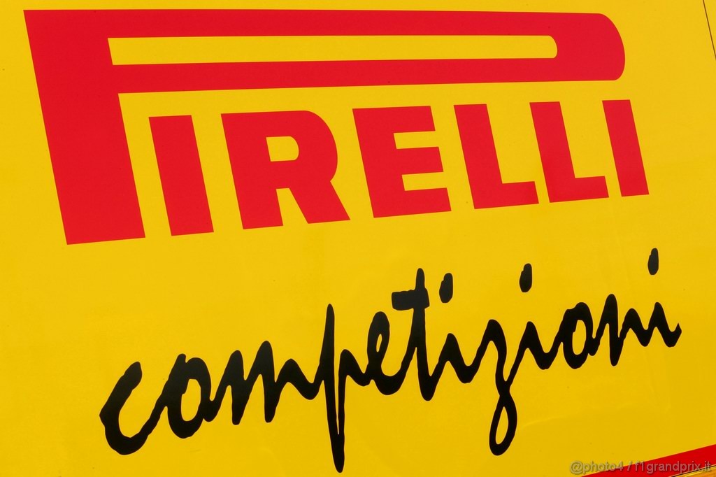 Valencia Test Febbraio 2011, 
Pirelli 