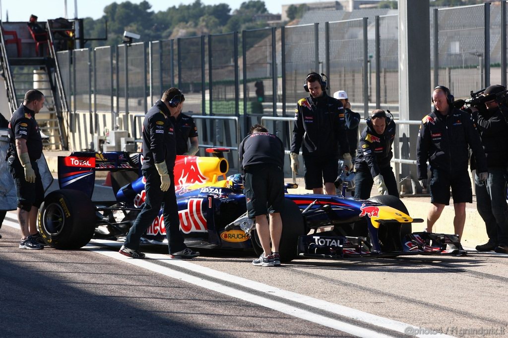 Valencia Test Febbraio 2011, Sebastian Vettel (GER), Red Bull Racing, RB7 