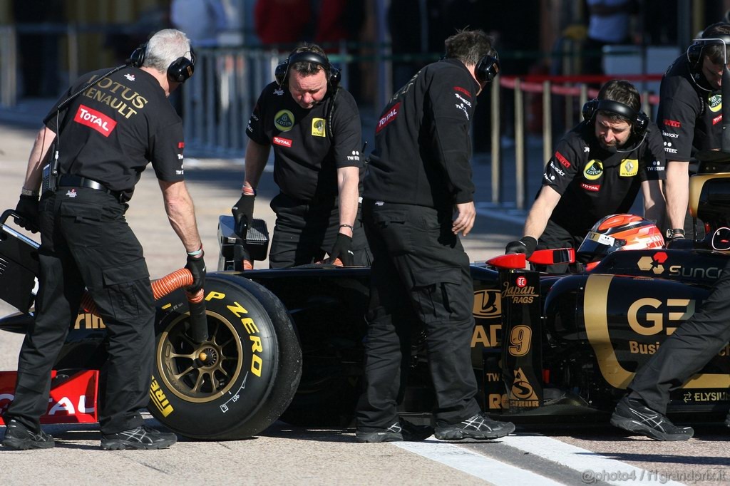 Valencia Test Febbraio 2011, 
Robert Kubica (POL), Lotus Renault GP