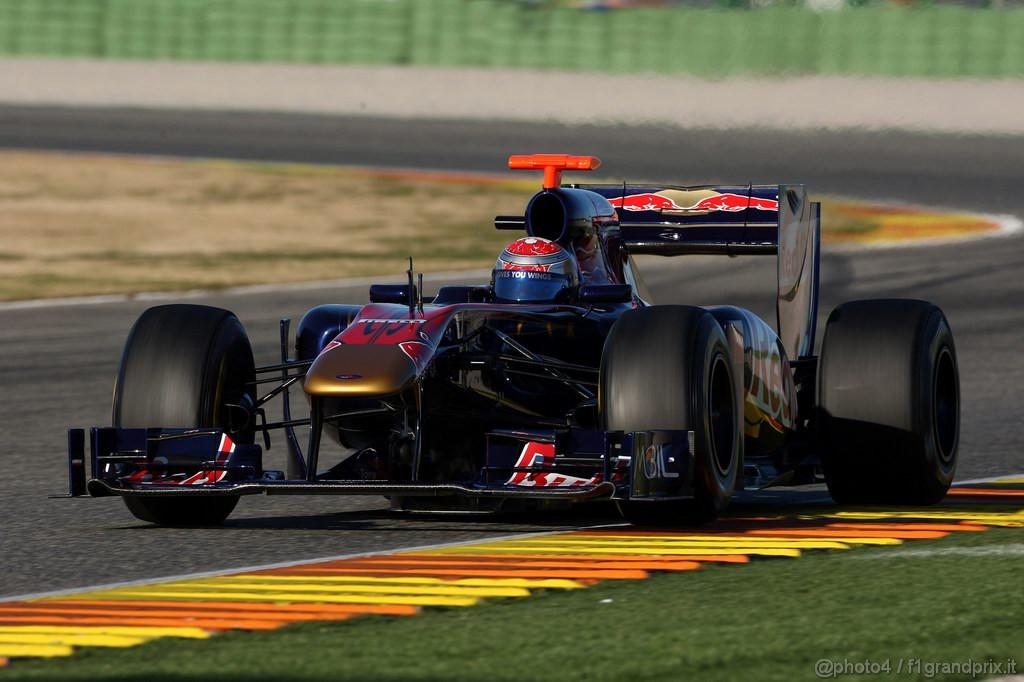 Valencia Test Febbraio 2011, 
Sébastien Buemi (SUI), Scuderia Toro Rosso, STR06 