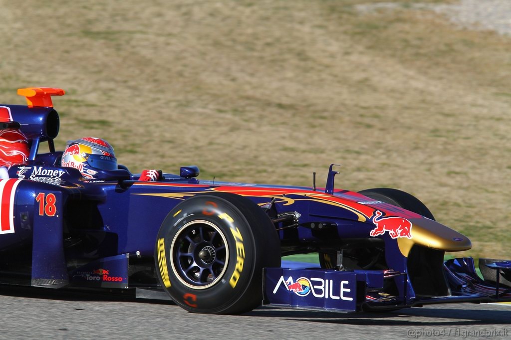 Valencia Test Febbraio 2011, Sébastien Buemi (SUI), Scuderia Toro Rosso, STR6 