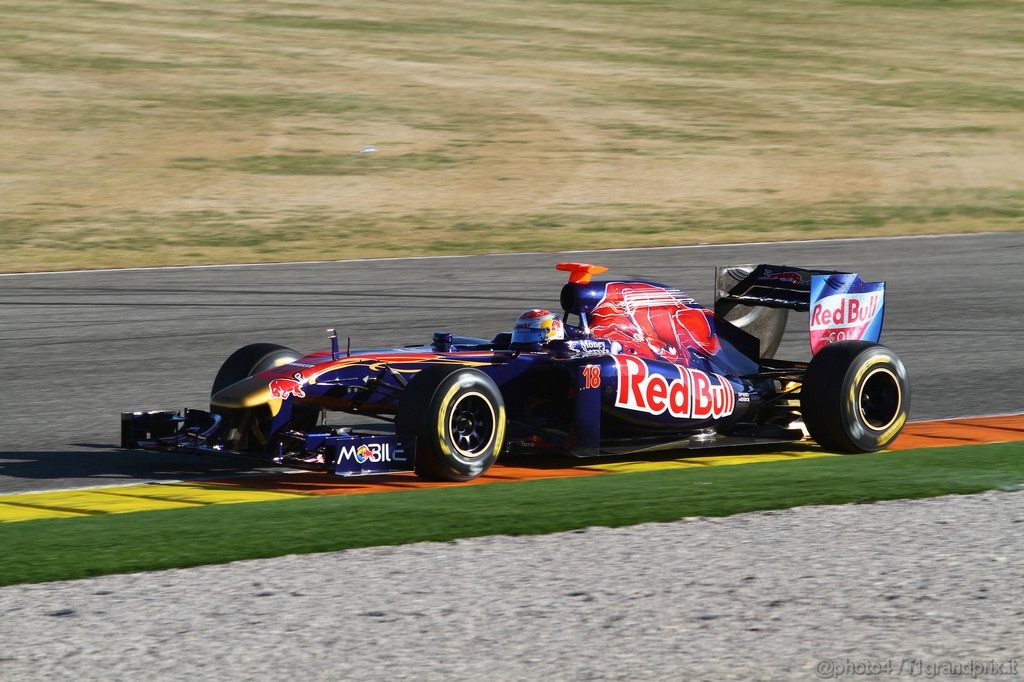 Valencia Test Febbraio 2011, Sébastien Buemi (SUI), Scuderia Toro Rosso, STR6 