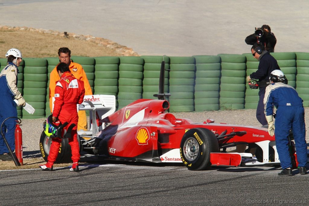 Valencia Test Febbraio 2011, 03.02.2011 
Felipe Massa (BRA), Ferrari blows up his engine 