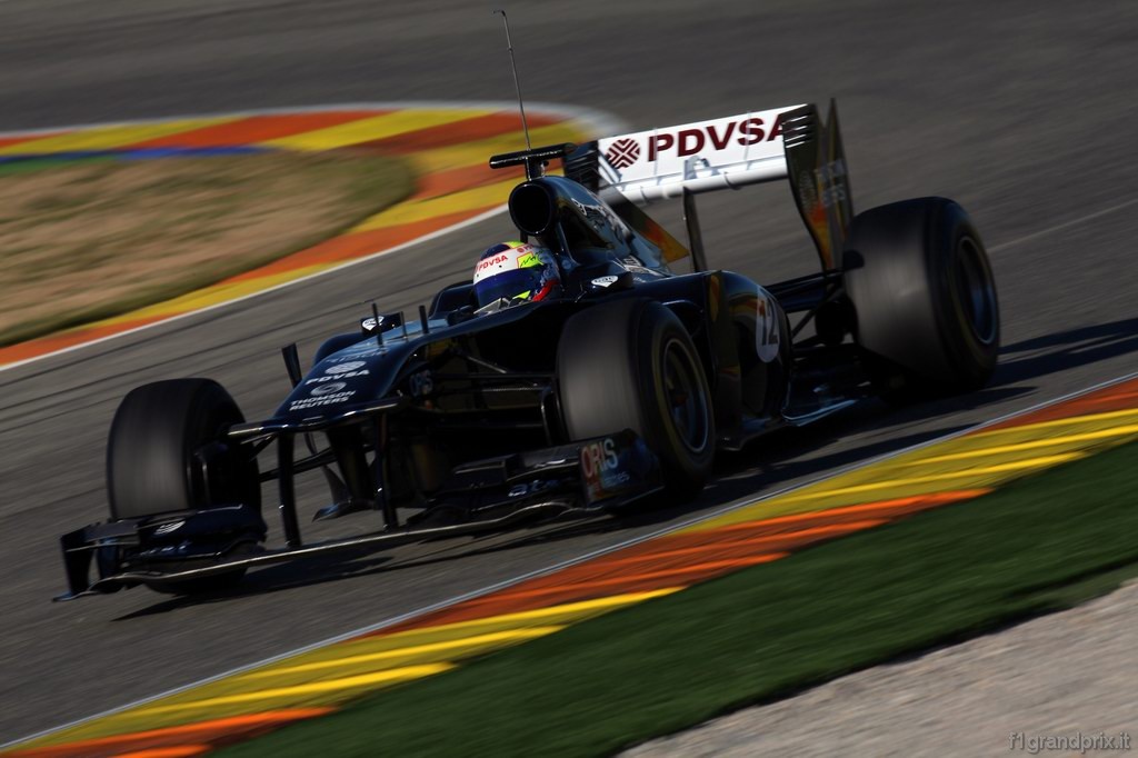 Valencia Test Febbraio 2011, 2011 Formula One Testing 
Comunitat Valenciana Ricardo Tormo Circuit, Valencia, Spain. 
2nd February 2011.
World Copyright: Glenn Dunbar/LAT Photographic 
ref: Digital Image IMG_6511