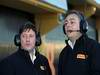 Valencia Test Febbraio 2011, Paul Hembery, Pirelli Motorspor Director e CEO East Asia e Pacific , Mario Isola (ITA), Pirelli