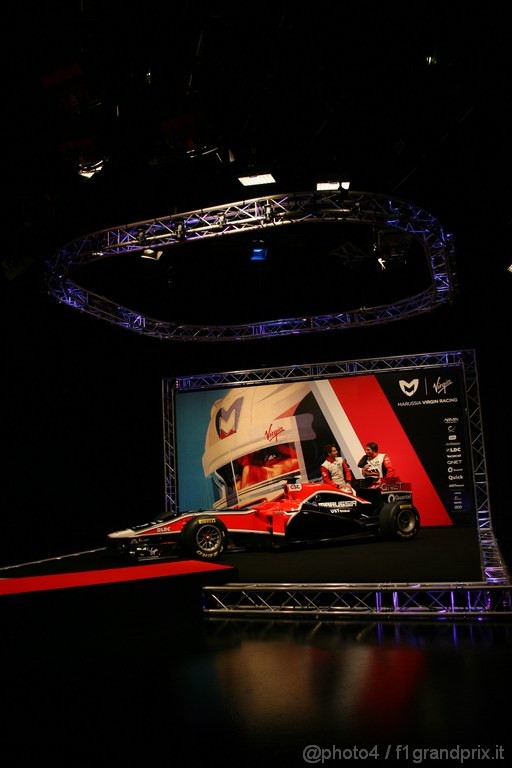 Virgin MVR 02, 
Timo Glock (GER), Marussia Virgin Racing e Jerome d'Ambrosio (BEL), Marussia Virgin Racing VR-02