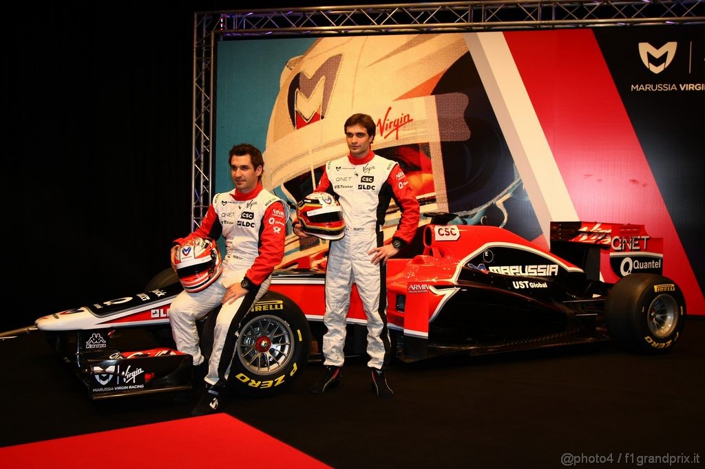 Virgin MVR 02, Timo Glock (GER), Marussia Virgin Racing e Jerome d'Ambrosio (BEL), Marussia Virgin Racing VR-02