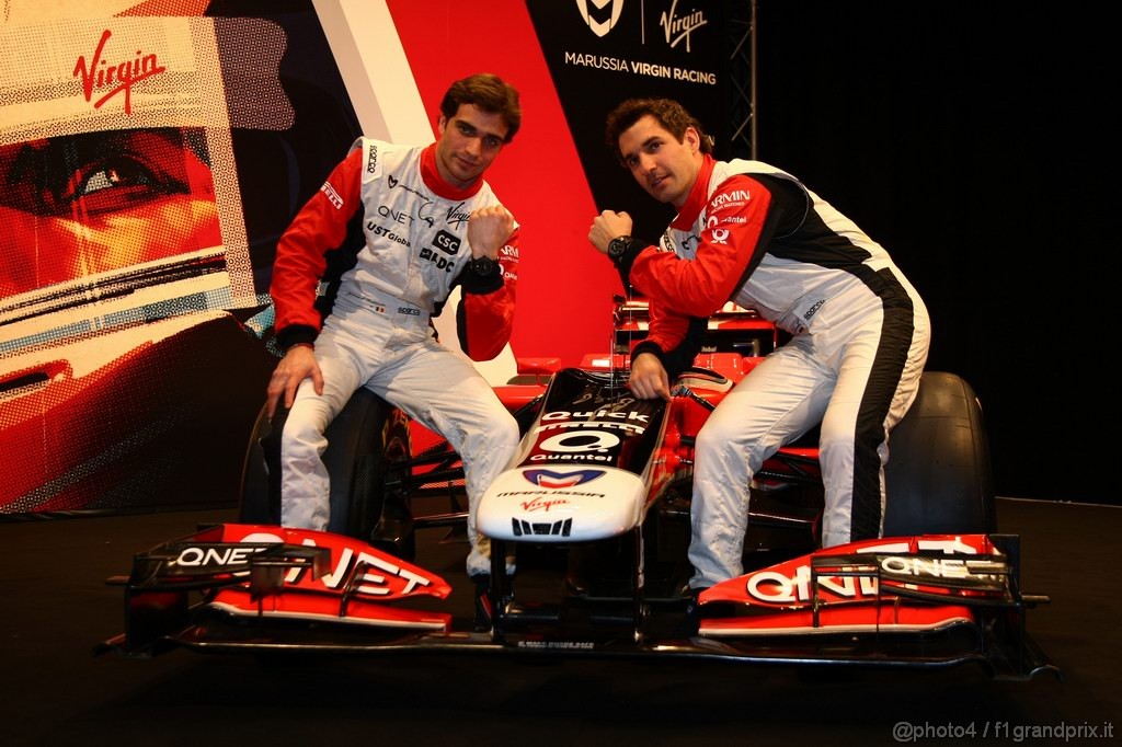 Virgin MVR 02, Timo Glock (GER), Marussia Virgin Racing e Jerome d'Ambrosio (BEL), Marussia Virgin Racing VR-02