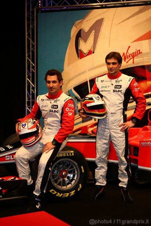Virgin MVR 02, Timo Glock (GER), Marussia Virgin Racing e Jerome d'Ambrosio (BEL), Marussia Virgin Racing VR-02