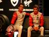Virgin MVR 02,
Timo Glock (GER), Marussia Virgin Racing e Jerome d'Ambrosio (BEL), Marussia Virgin Racing VR-02