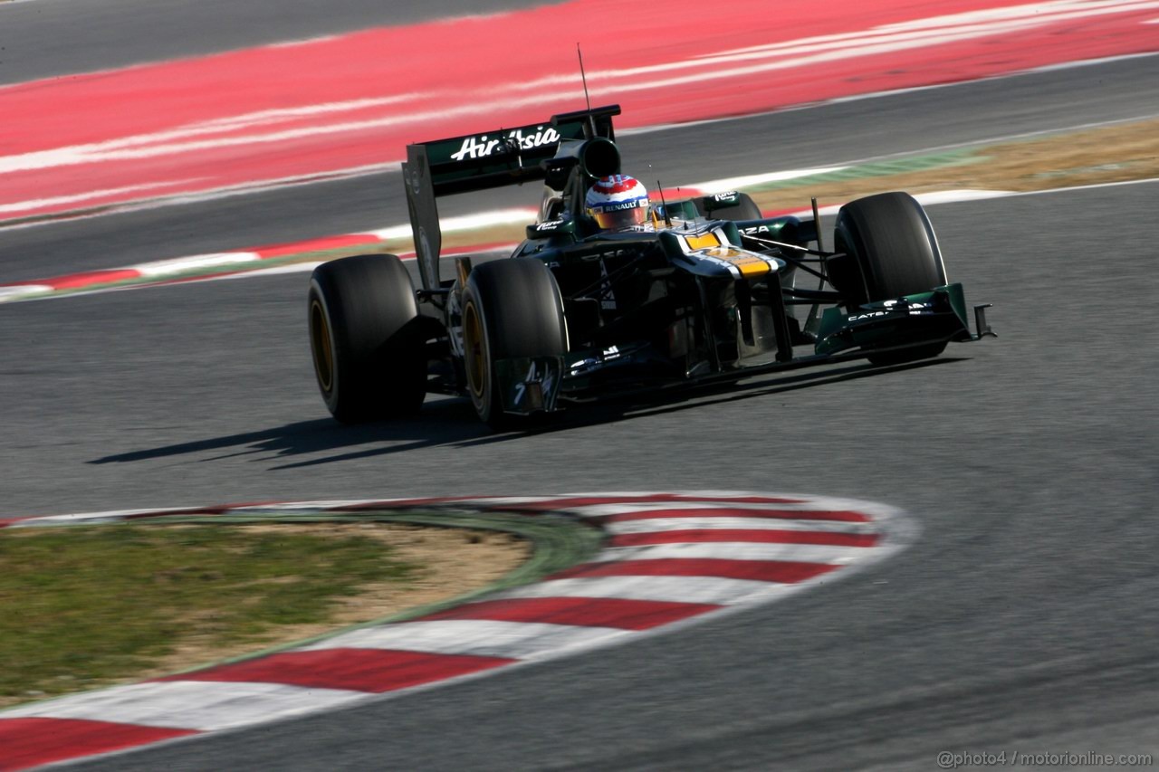 Barcelona Test Febbraio 2012, 23.02.2012, Barcelona, Spain,
Vitaly Petrov (RUS), Caterham F1 Team   - Formula 1 Testing, day 3 - Formula 1 World Championship 