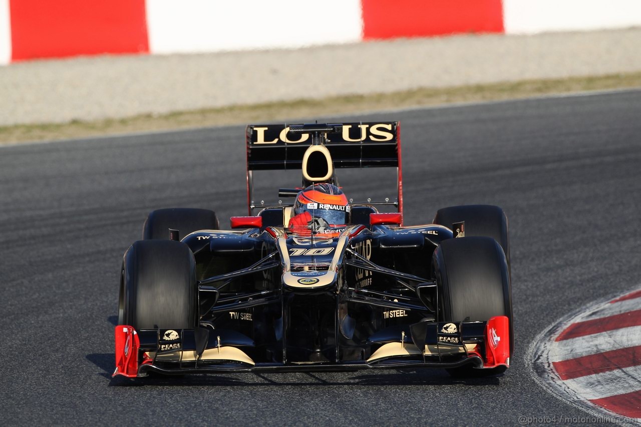 Barcelona Test Febbraio 2012, 21.02.2012, Barcelona, Spain,
Romain Grosjean (FRA), Lotus Renault F1 Team - Formula 1 Testing, day 1 - Formula 1 World Championship 