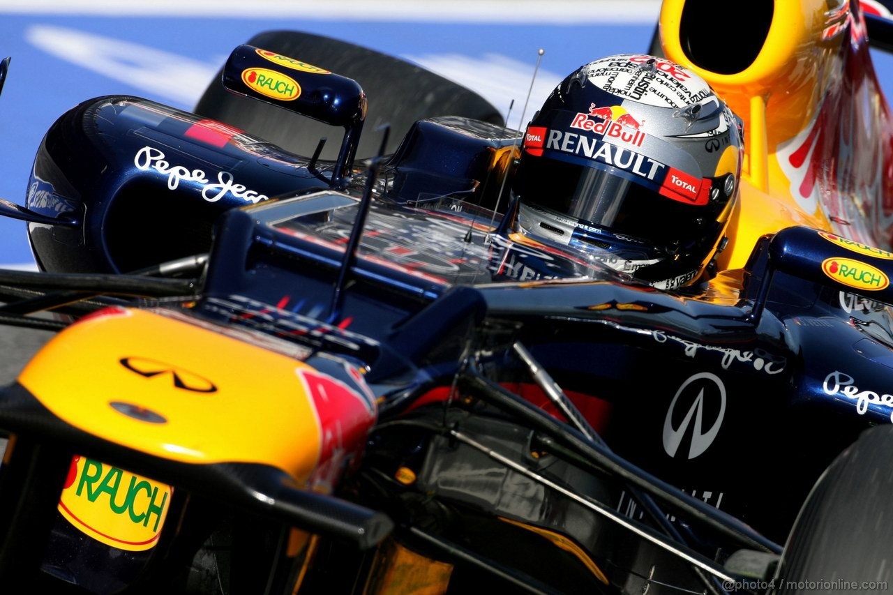 Barcelona Test Febbraio 2012, 21.02.2012, Barcelona, Spain,
Sebastian Vettel (GER), Red Bull Racing   - Formula 1 Testing, day 1 - Formula 1 World Championship 