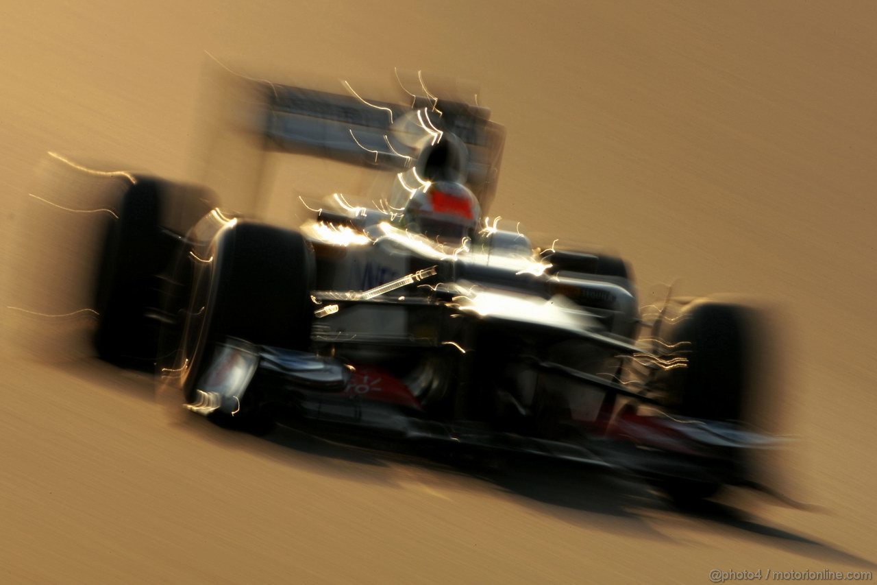 Barcelona Test Febbraio 2012, 21.02.2012, Barcelona, Spain,
Sergio Perez (MEX), Sauber F1 Team   - Formula 1 Testing, day 1 - Formula 1 World Championship 