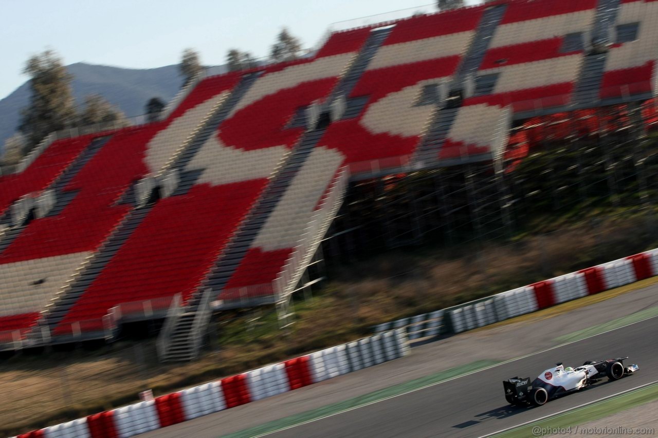 Barcelona Test Febbraio 2012, 21.02.2012, Barcelona, Spain,
Sergio Perez (MEX), Sauber F1 Team   - Formula 1 Testing, day 1 - Formula 1 World Championship 