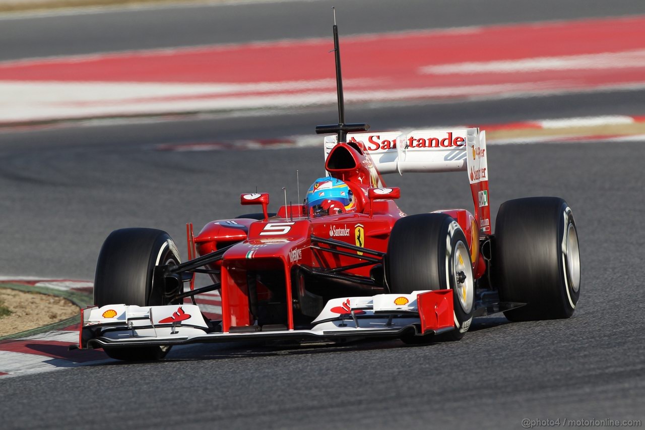 Barcelona Test Febbraio 2012, 21.02.2012, Barcelona, Spain,
Fernando Alonso (ESP), Ferrari - Formula 1 Testing, day 1 - Formula 1 World Championship 