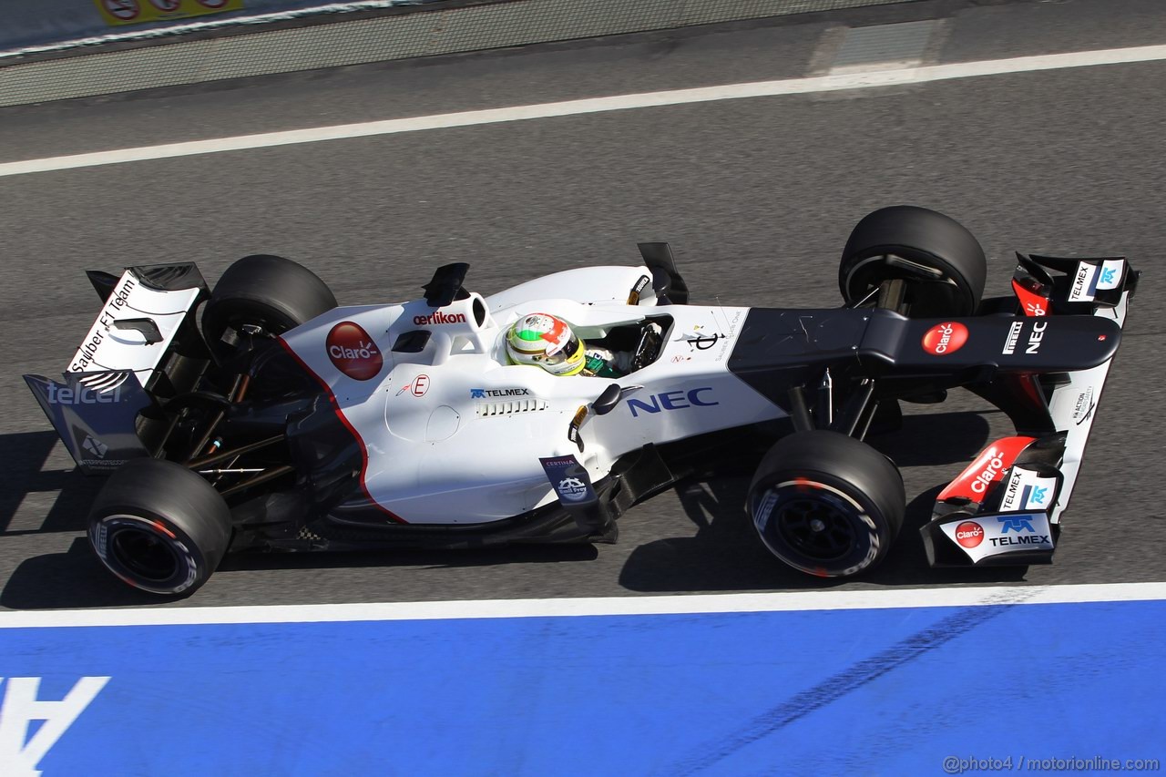 Barcelona Test Febbraio 2012, 21.02.2012, Barcelona, Spain,
Sergio Perez (MEX), Sauber F1 Team - Formula 1 Testing, day 1 - Formula 1 World Championship 