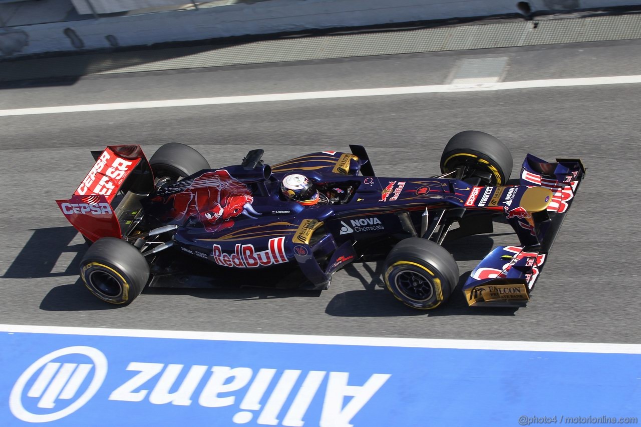 Barcelona Test Febbraio 2012, 21.02.2012, Barcelona, Spain,
Daniel Ricciardo (AUS), Scuderia Toro Rosso - Formula 1 Testing, day 1 - Formula 1 World Championship