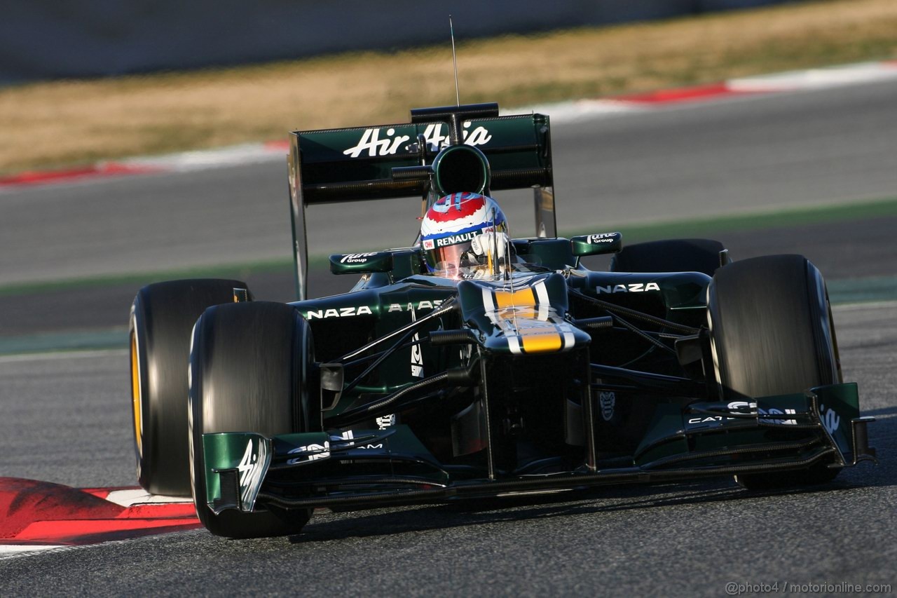Barcelona Test Febbraio 2012, 22.02.2012, Barcelona, Spain,
Vitaly Petrov (RUS), Caterham F1 Team   - Formula 1 Testing, day 2 - Formula 1 World Championship 