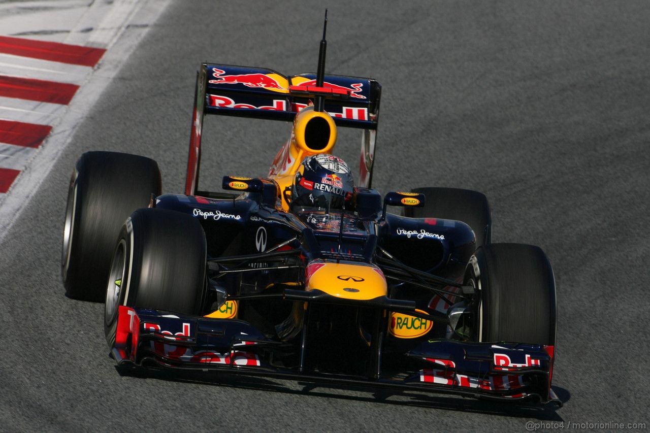 Barcelona Test Febbraio 2012, 22.02.2012, Barcelona, Spain,
Sebastian Vettel (GER), Red Bull Racing   - Formula 1 Testing, day 2 - Formula 1 World Championship 