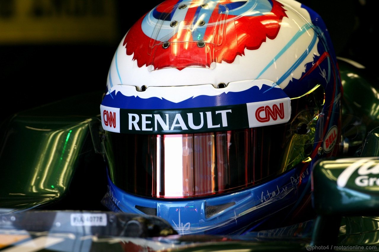 Barcelona Test Febbraio 2012, 22.02.2012, Barcelona, Spain,
Vitaly Petrov (RUS), Caterham F1 Team   - Formula 1 Testing, day 2 - Formula 1 World Championship 