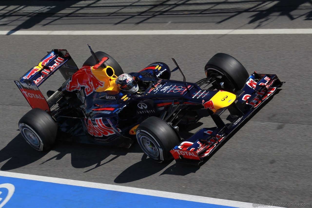 Barcelona Test Febbraio 2012, 22.02.2012, Barcelona, Spain,
Sebastian Vettel (GER), Red Bull Racing - Formula 1 Testing, day 2 - Formula 1 World Championship 