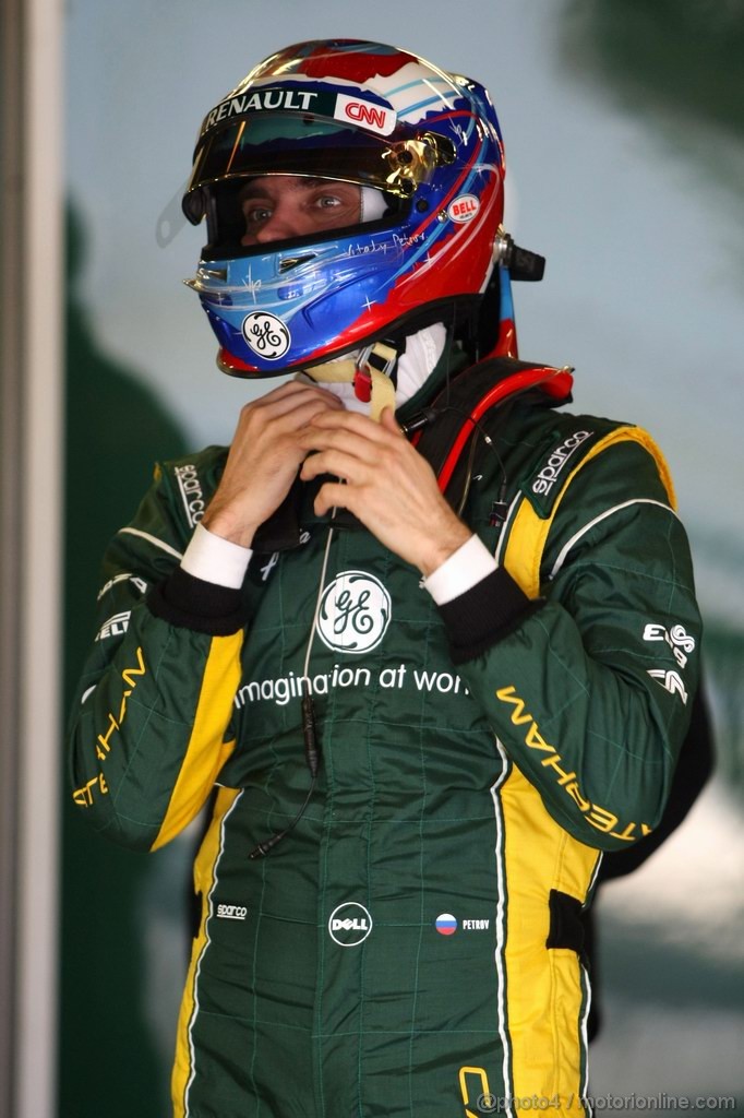 Barcelona Test Febbraio 2012, 22.02.2012, Barcelona, Spain,
Vitaly Petrov (RUS), Caterham F1 Team   - Formula 1 Testing, day 2 - Formula 1 World Championship 