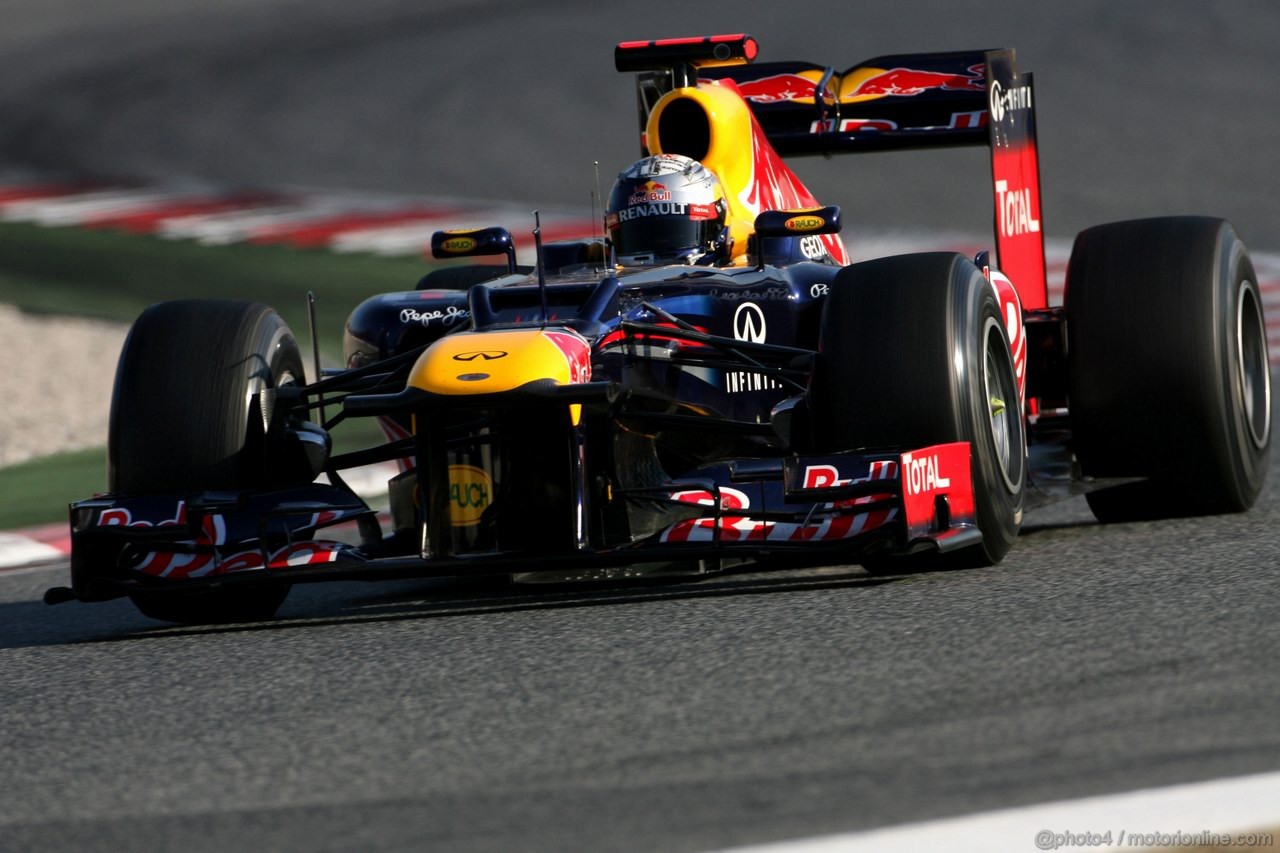 Barcelona Test Febbraio 2012, 22.02.2012, Barcelona, Spain,
Sebastian Vettel (GER), Red Bull Racing   - Formula 1 Testing, day 2 - Formula 1 World Championship 