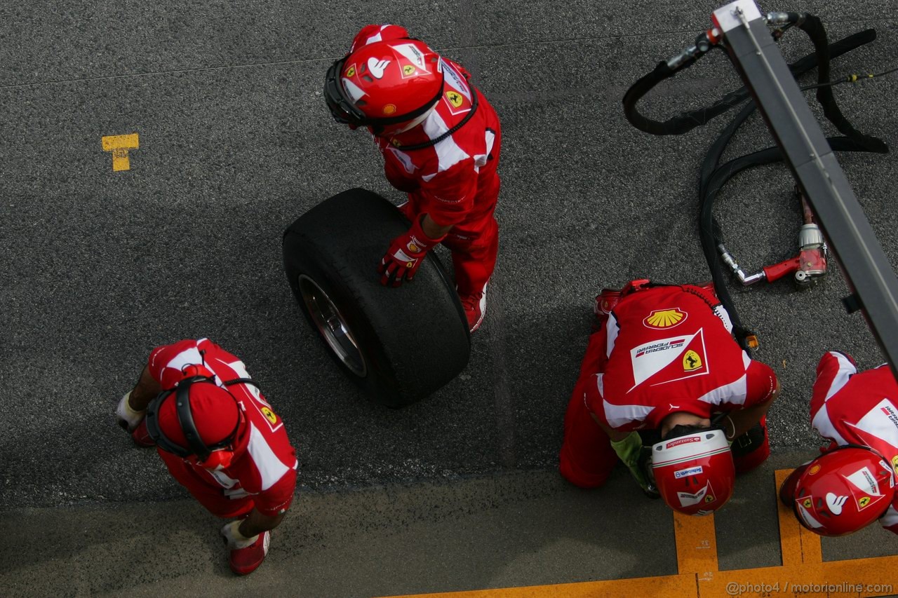 Barcelona Test Marzo 2012, 04.03.2012 Ferrari  staff