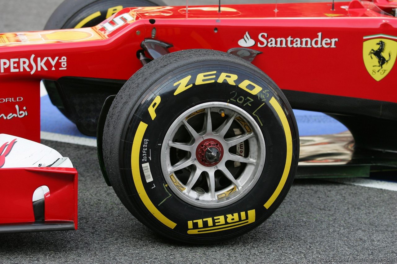 Barcelona Test Marzo 2012, 04.03.2012 Pirelli Tyres, OZ Wheels 