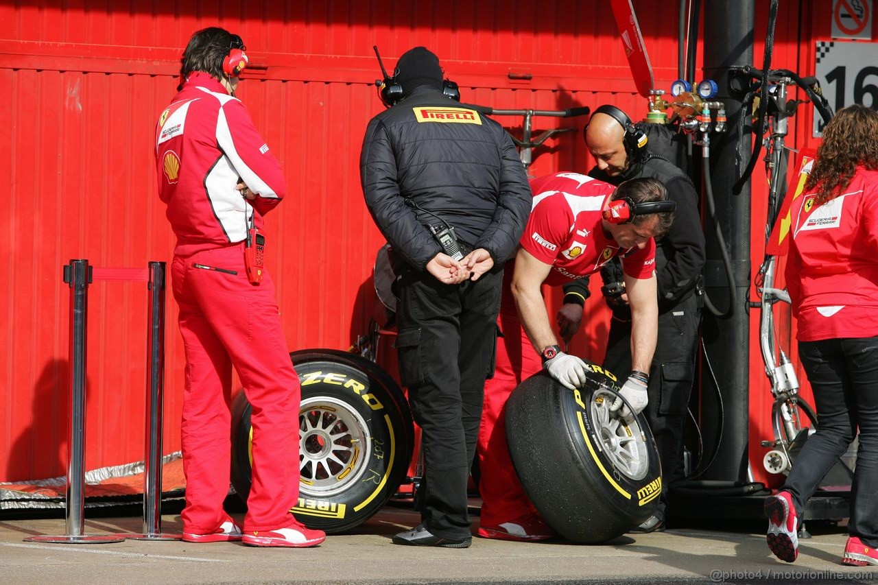 Barcelona Test Marzo 2012 - Gara