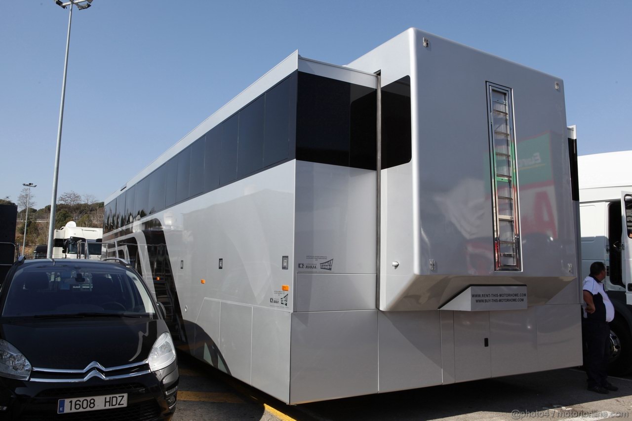Barcelona Test Marzo 2012, 01.03.2012
Driver motorhome 