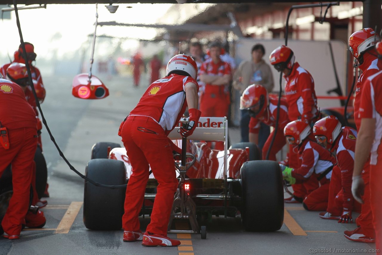 Barcelona Test Marzo 2012, 01.03.2012
Felipe Massa (BRA), Ferrari pit stop