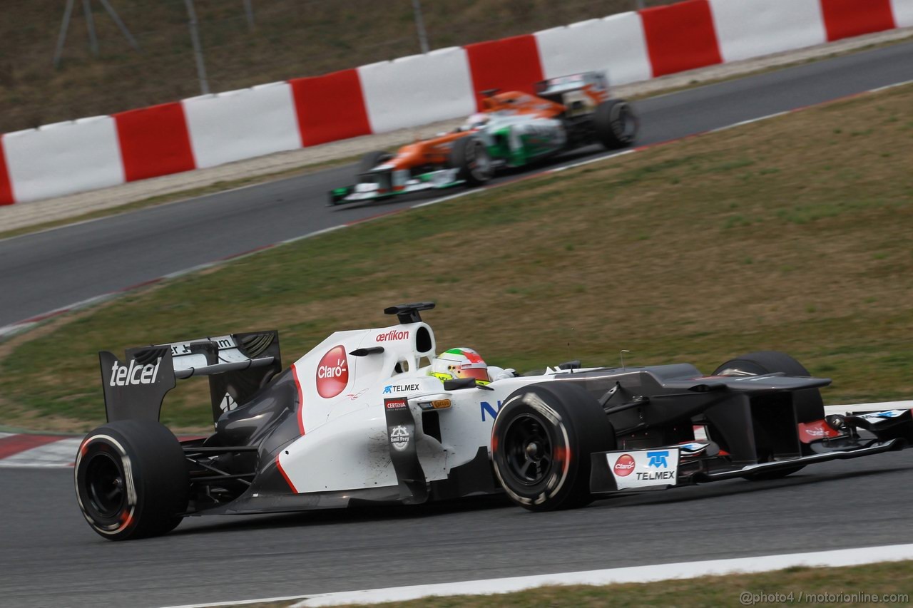 Barcelona Test Marzo 2012, 03.03.2012
Sergio Perez (MEX), Sauber F1 Team davanti a Paul di Resta (GBR), Sahara Force India Formula One Team