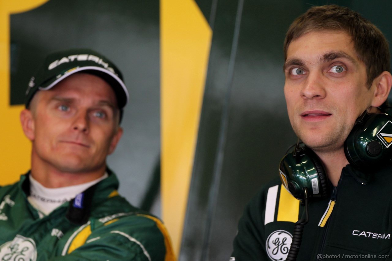 Barcelona Test Marzo 2012, 02.04.2012
Vitaly Petrov (RUS), Caterham F1 Team e Heikki Kovalainen (FIN), Caterham F1 Team   