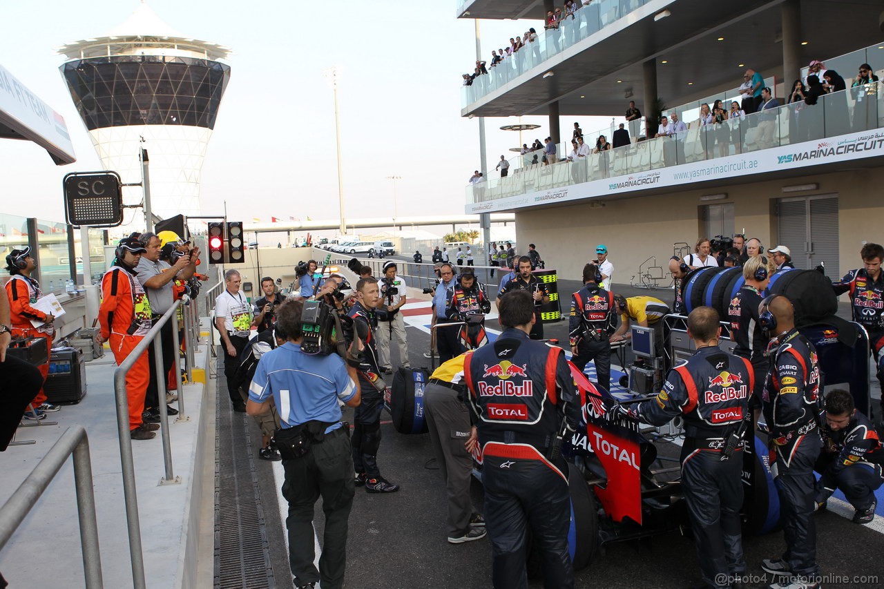 GP ABU DHABI, Sebastian Vettel (GER) Red Bull Racing RB8