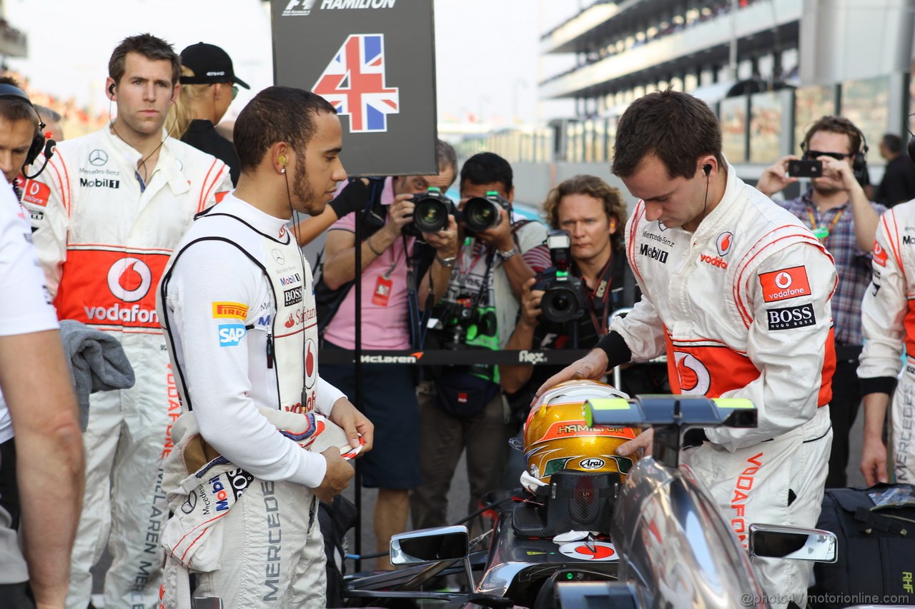 GP ABU DHABI, Lewis Hamilton (GBR) McLaren Mercedes MP4-27